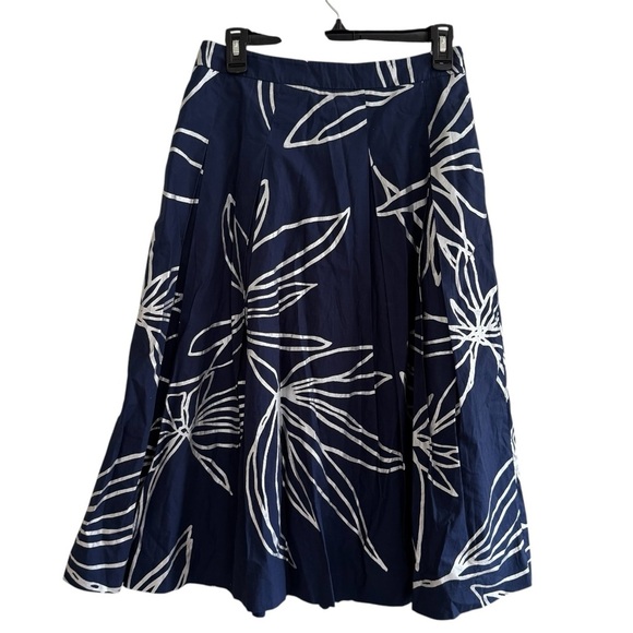 RSVP Talbots Navy Blue Silver FLORAL PLEATED FULL SKIRT MIDI Size 2 - Picture 4 of 9